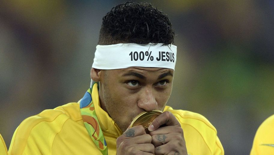 Neymar hits AMAZING landmark