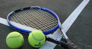 tennis_racket_and_balls