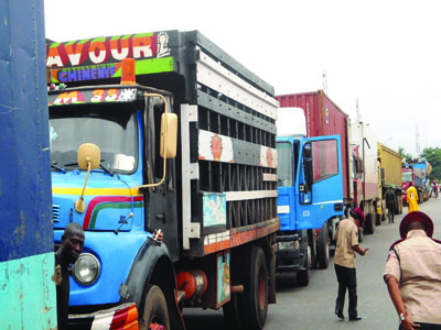 FRSC, truck drivers ban night driving
