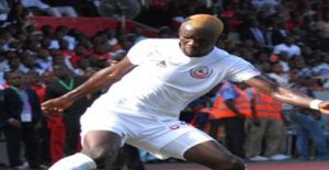 Bobby_Clement_of_Rangers.jpg1-3907-800-600-100-wm-right_bottom-100-lmcmedia2png