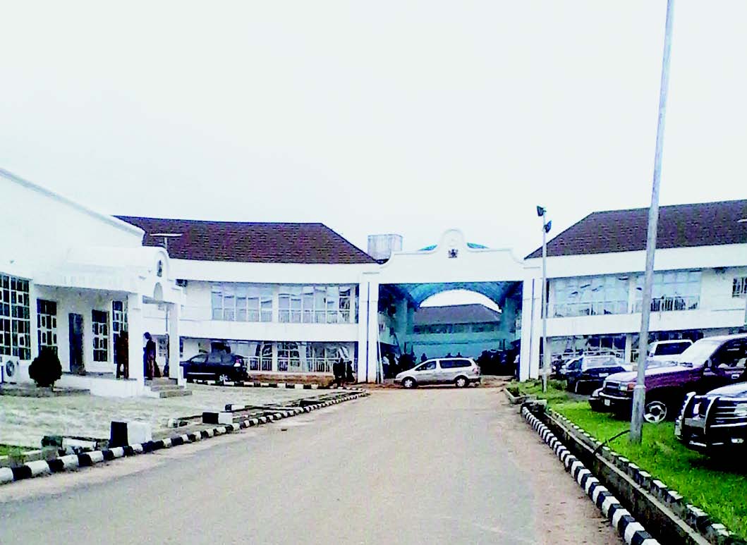 Imo lawmakers abandon Assembly Complex over collapse fears