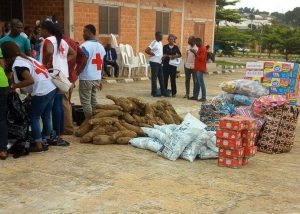 Tuface donates relief materials to Benue flood victims