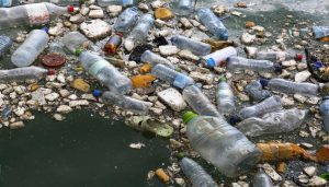 plastic_pollution_water_1120