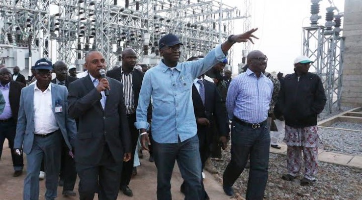 Fashola inaugurates Odongunyan Power plant in Lagos