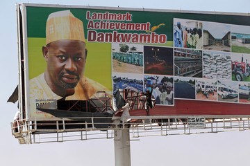 2019: Bindow orders removal of Dankwambo’s presidential campaign billboard