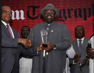 Governor Dickson wins award for Exemplary Leadership