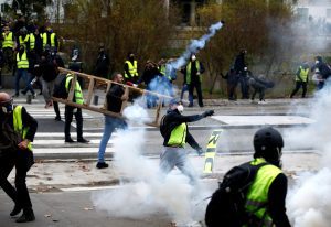 Yellow vest
