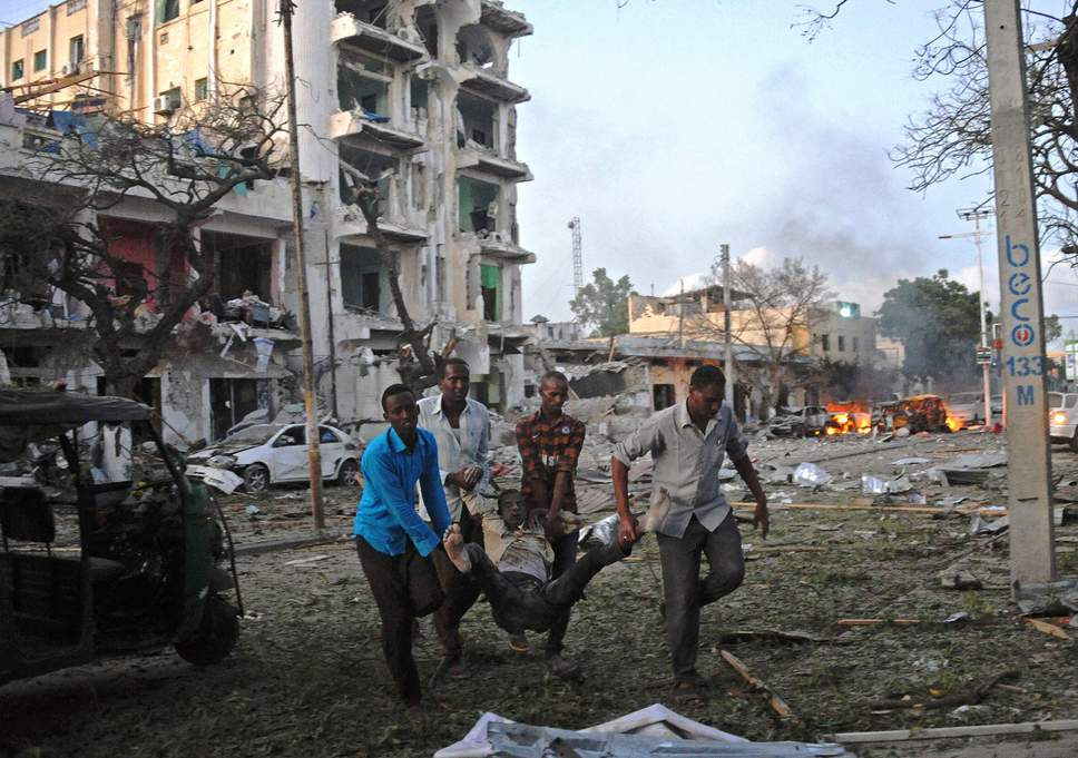 Al-Shabaab militants bomb hotel in Mogadishu