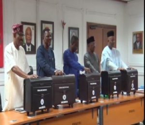 Ministers-designate pick up study materials ahead of induction retreat