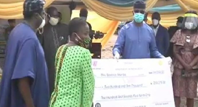 Ogun empowers 3500 Cassava farmers