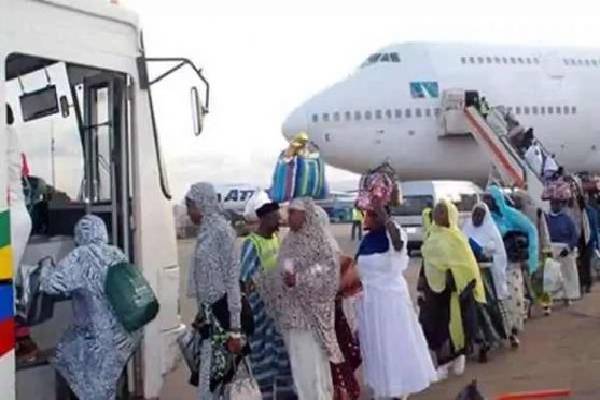 FG evacuates 292 stranded Nigerians from Saudi Arabia