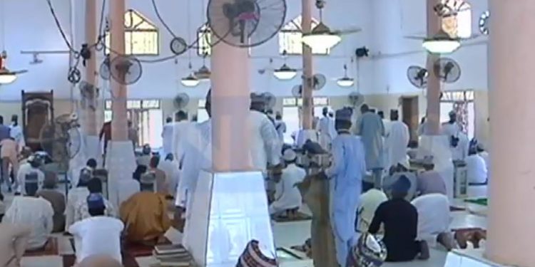 Kano Muslims hold Juma’at prayers amid COVID-19