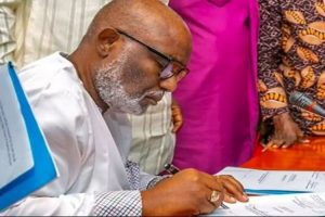 Akeredolu_sacks_750x499