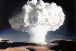 Atomic_bombs_750x499