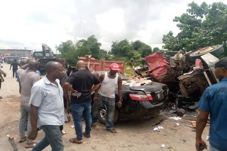 One killed, four injured in Anambra accident