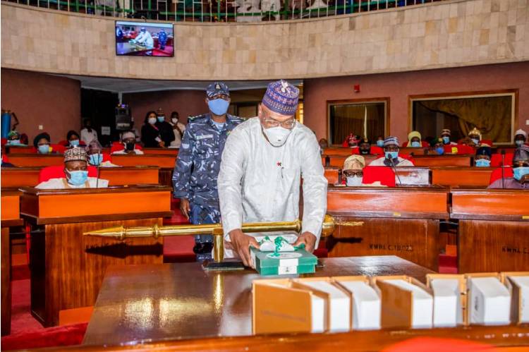JUST IN: Kwara governor presents N123b budget proposal to lawmakers