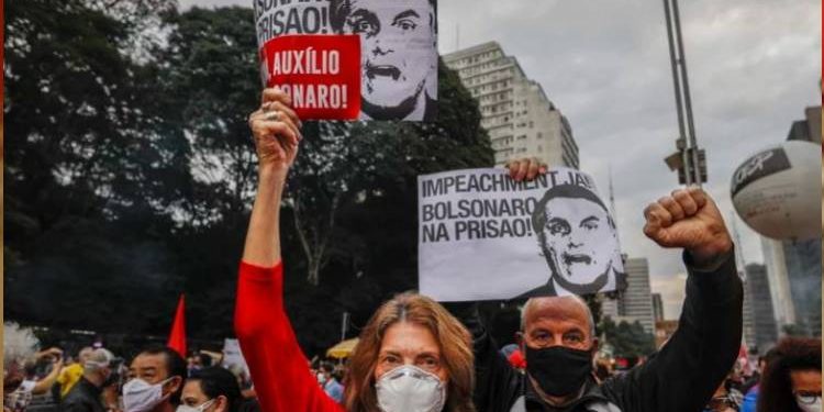 Covid-19: Anti-government protests erupts as Brazil surpasses 500,000 deaths