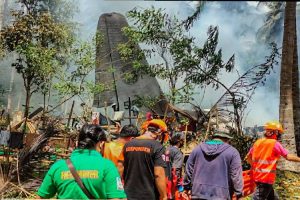 Military plane crash: At least 29 people dead, 50 survivors hospitalised in Southern Philippines