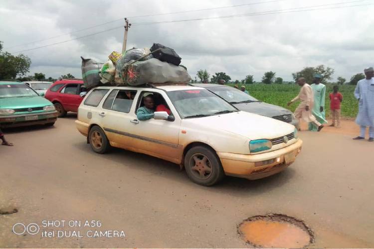 Latest Breaking News about Zamfara State:  Residents of Dansadau flee as security agents escort Emir, Others to Gusau