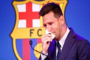 Latest Breaking Football News: Lionel Messi agrees 2 year deal, set to sign for PSG