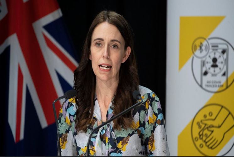 COVID-19: New Zealand extends lockdown as outbreak grows