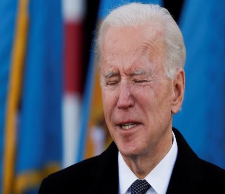 COVID-19: Biden mourns ‘painful milestone’ of 700,000 Americans lost to pandemic