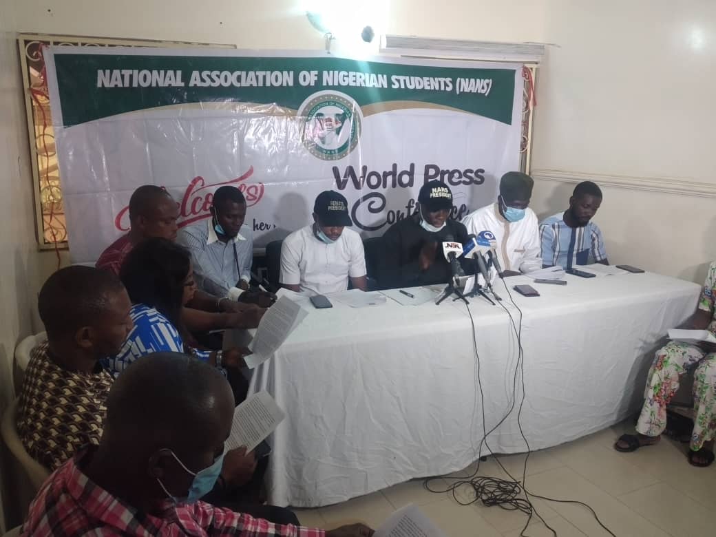 NANS rejects subsidy removal, N5000  payment to  240m Nigerians