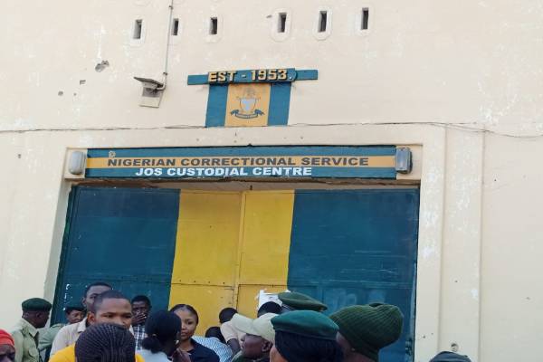 7NCoS loses Operative, 9 Inmates in Jos Custodial Centre Attack