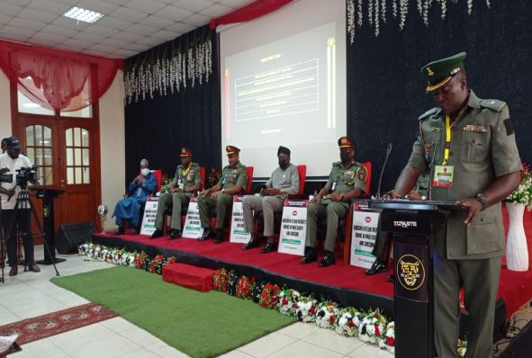 National Security: Army engages veterans, calls for synergy between civilians and military. Nigeria will overcome it's current security challenges if the citizens develop a strong relationship with the military and complement their efforts in fighting terrorism. The Chief of Army staff, Lt Gen Farouk Yahaya Made this known while speaking at a workshop organised to train veterans and personnel of the Army in Ibadan. The Chief of staff who was represented by the chief of Administration, Usman Mohammed also urged the officers and veterans in the military to rekindle their effort to positively influence security and cohesion in Nigeria. He reteirated the Army's effort in ensuring that the welfare of its officers to improve their standard of living. In his remark, the General Officer Commanding 2Division Maj. Gen. Gold Chibuisi urged the veterans, retirees and serving officers of the Army utilise their capacities to enhance optimal performance in ensuring the security of the nation Declaring the worship open, the Chief of staff to Governor of Oyo state, Segun Ogunwuyi commended the Army for initiating such programme. He said it would go a long way in boosting the knowledge and capacity of the Nigerian Army in security lives and property.