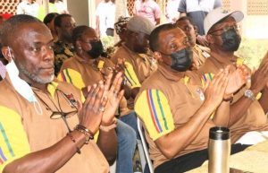 Ministry rewards flood abatement gang across local councils