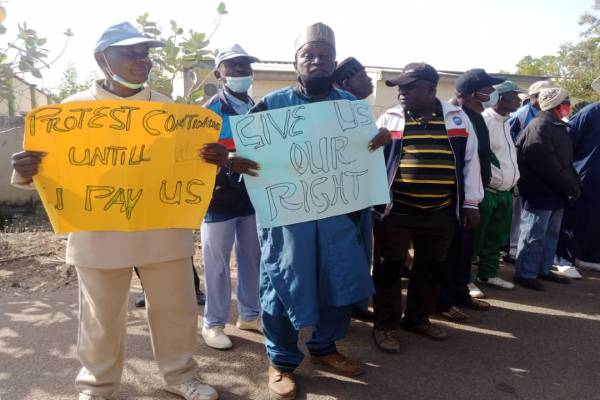 Retired Servicemen protest non payment of entitlement in Kaduna