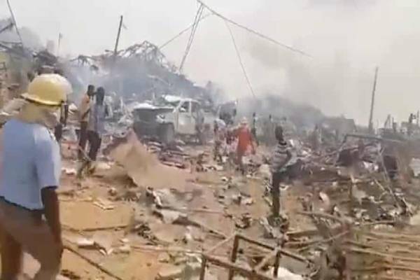 17 dead in Ghana crash, Explosion