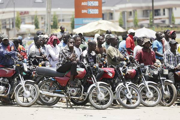 Lagos imposes fresh ban on Motorcycles riders in six LG’s