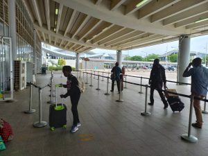 Passenger turnout low as Airlines halt planned strike