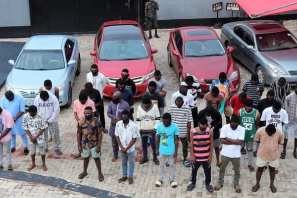 EFCC arrests 39 Suspected Internet fraudsters in Ibadan