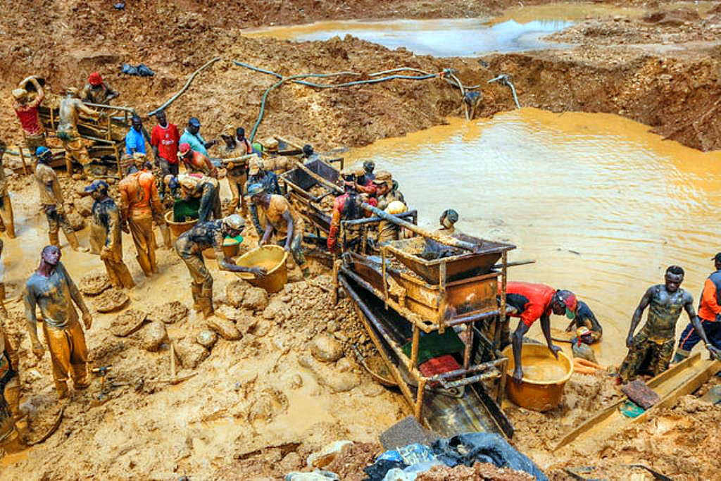 FG to intensify surveillance, regulate illegal mining