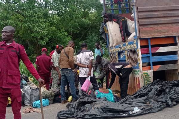 Amotekun intercepts Truck Containing 140 Travellers in Ibadan - Trending News