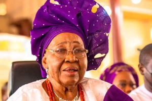 Abiodun consoles Akeredolu over mother’s death