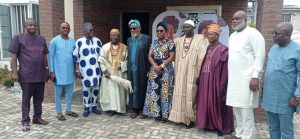  Cabinet members, traditional rulers visit Akeredolu over Mother's death