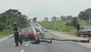  Unknown gunmen kill three policemen in Enugu