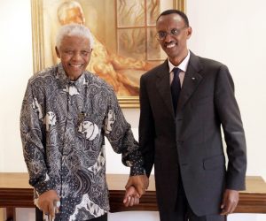 Nelson Mandela Meets Rwandan President In Johannesburg