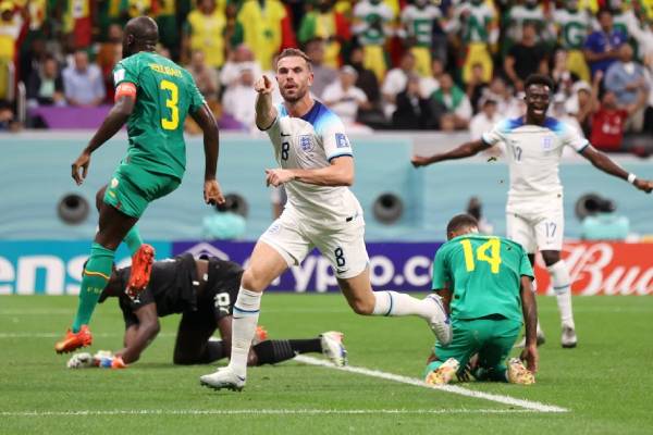 England beat Senegal