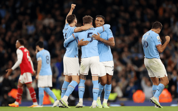 Man City beat Arsenal 4-1 in League title race