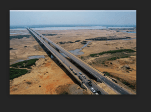 FG ON 2ND NIGER BRIDGE