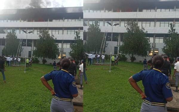 Fire Service Puts Out Fire at Supreme Court Building
