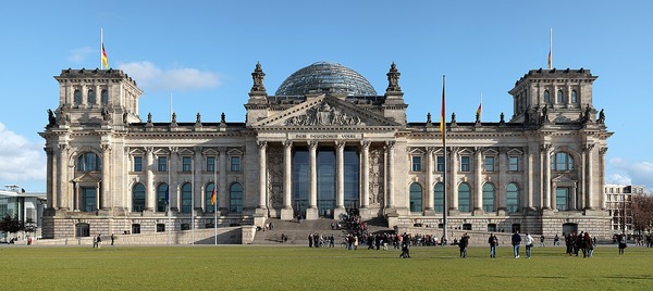 Berlin_reichstag_west_panorama_2