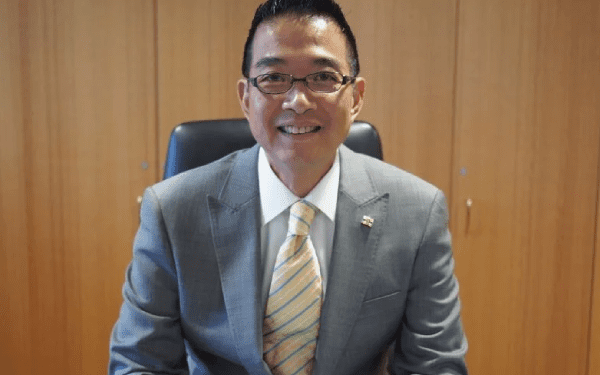 Thai King appoints fmr diplomat, Maris Sangiampongsa as new foreign minister