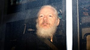 skynews-julian-assange-london_6560534