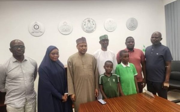 Minister Receives Rescued Kaduna Journalists In Abuja