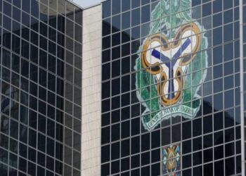 CBN Sanctions 9 Banks For Hoarding Cash During Festive Season